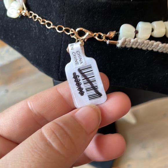 11. Free people shell, rope and faux mother of pearl long necklace NWT - Picture 11 of 12